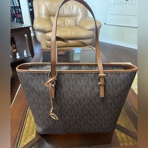 Michael Kors Jet Set Brown/Luggage Tote NWT